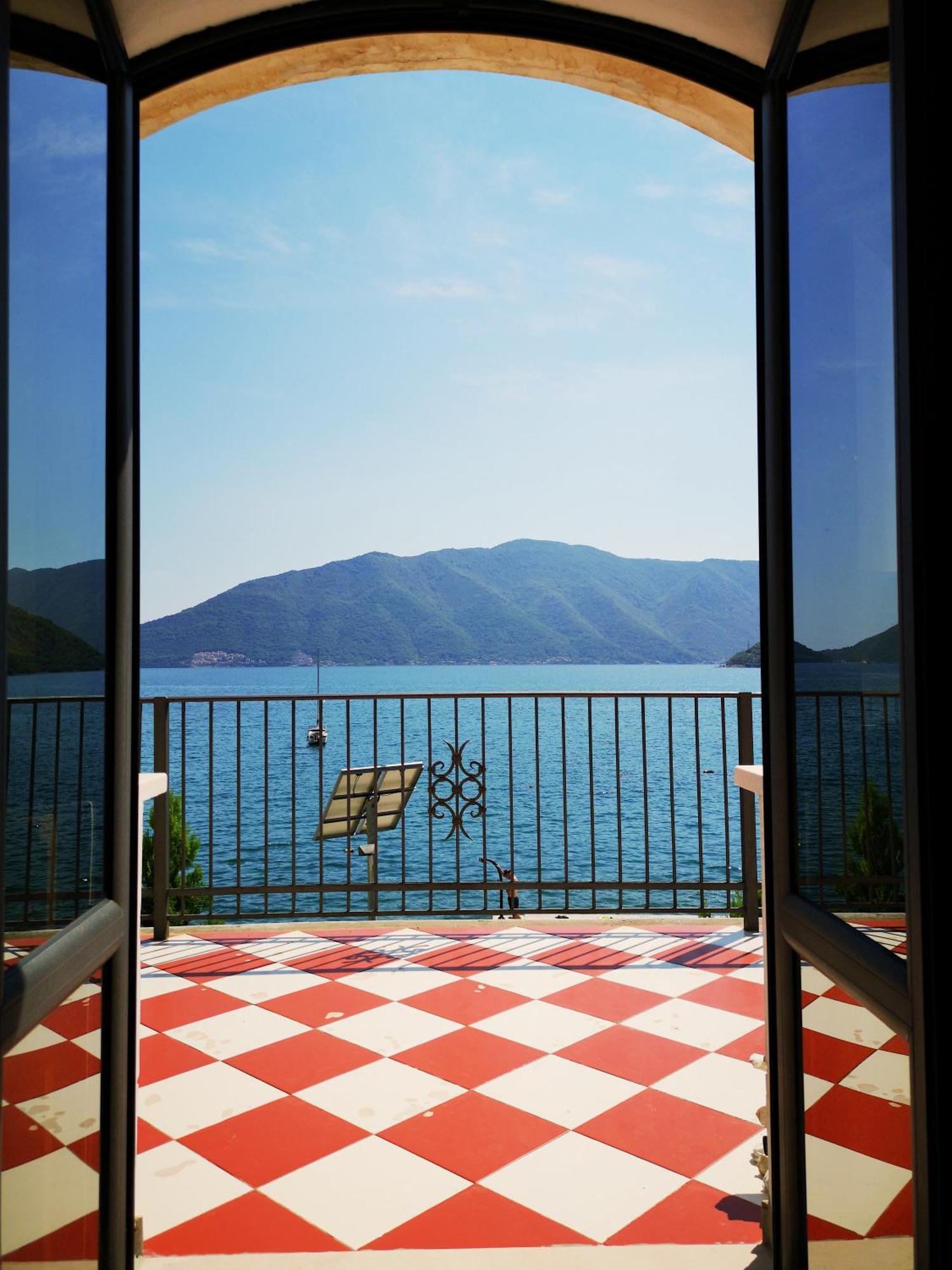 Villa Teuta Рисан Екстериор снимка