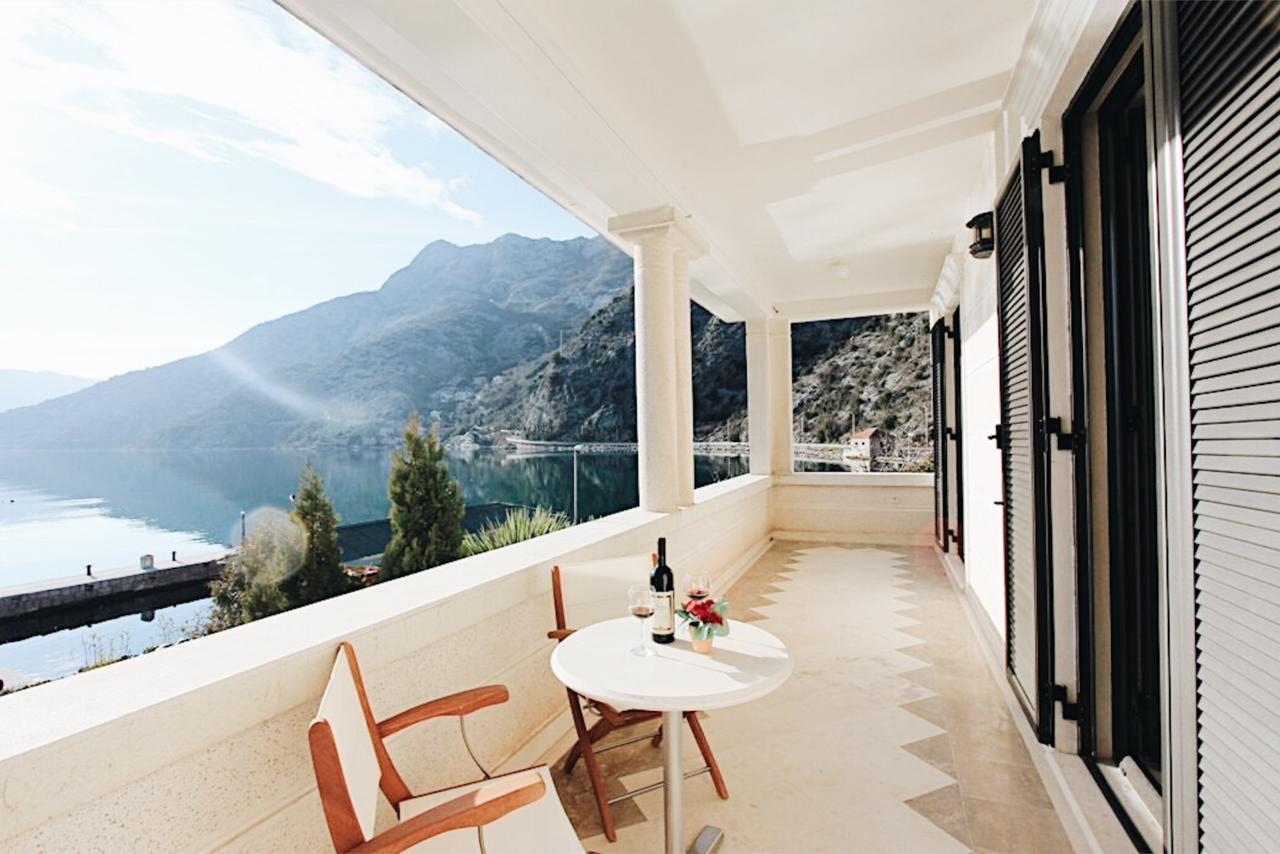 Villa Teuta Рисан Екстериор снимка